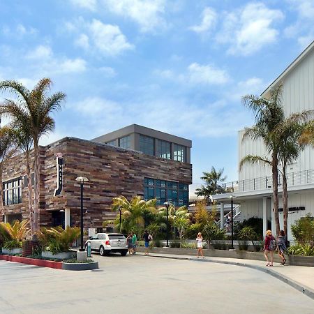 Remodeled Great Location With Ac Jacuzzi Foosball Roof Deck Steps To Beach Hotel Huntington Beach Exterior photo